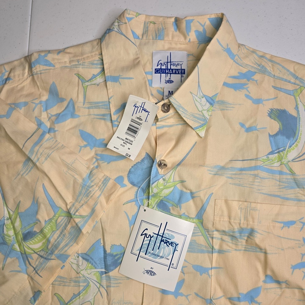 GUY HARVEY BY AFTCO Men's Med Yellow W/ Blue Green White Fish Short Sleeve -1333